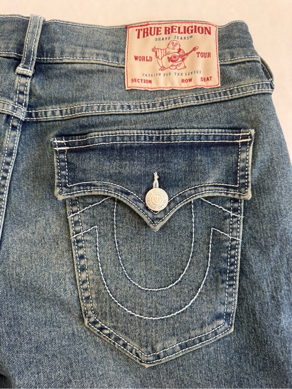 True Religion Ricky Relaxed Straight Denim Shorts 30 Medium Wash Y2K Grunge - Picture 4 of 11